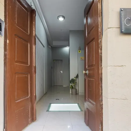 公寓 Quaint Coastal Lofts 罗希姆诺