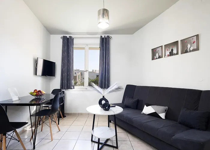 Apartment Quaint Coastal Lofts *