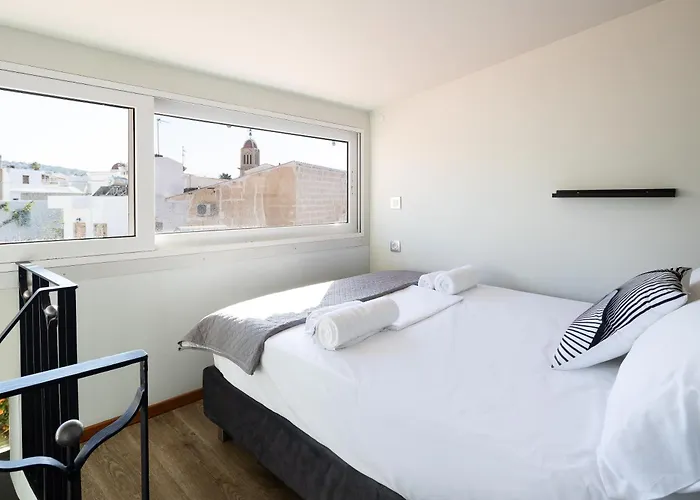 Apartment Quaint Coastal Lofts