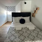 Quaint Coastal Lofts * Rethymno