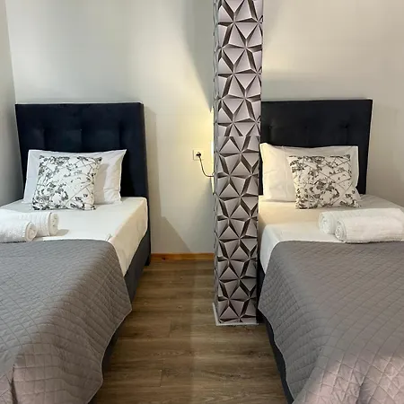Quaint Coastal Lofts Lejlighed
