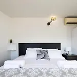 Quaint Coastal Lofts Rethymno (Crete)