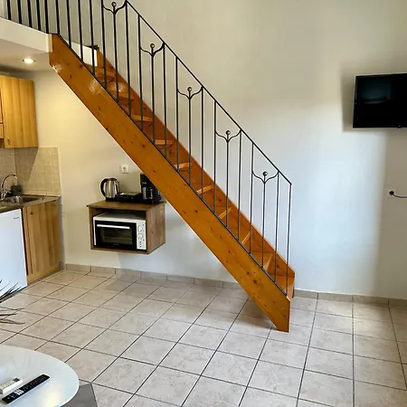 Quaint Coastal Lofts * Rethymno