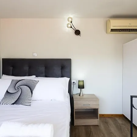 Quaint Coastal Lofts *