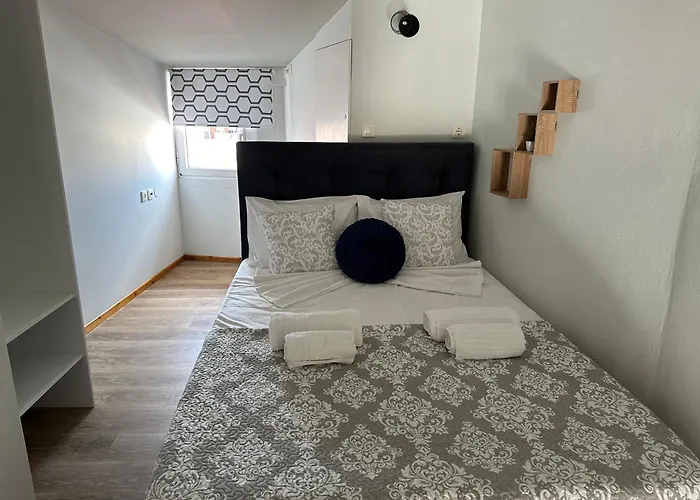 Quaint Coastal Lofts * Rethimno