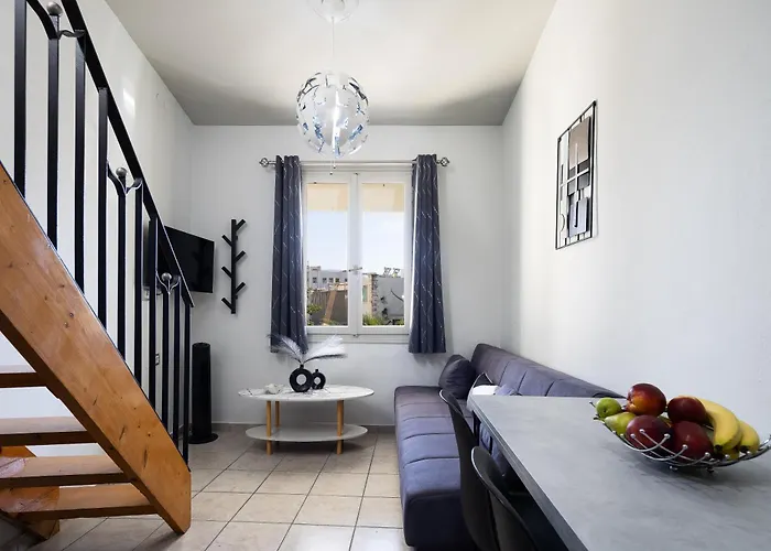 Quaint Coastal Lofts * Rethimno